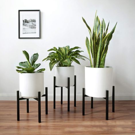 Soporte metálico ajustable para macetas “Simple Style”, altura regulable en 2 posiciones de 25 a 40 cm, con base antideslizante. (1/5)