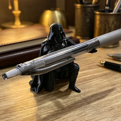 3D Printed Darth Vader Pen Holder - Personalized Stationery Storage Desktop Toy Decoration Office Study Fun Ornament (1/4)