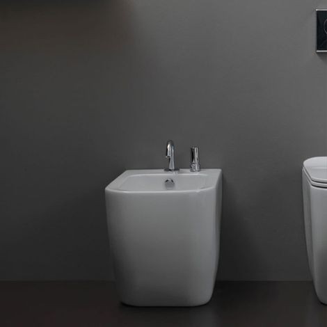 Bidet in Ceramica a Terra BRIO - Bianco Lucido - Design Moderno (1/5)