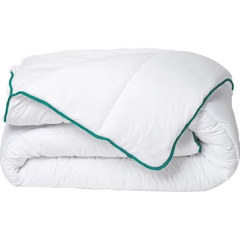 Couette tempérée traitement anti-acariens naturel en microfibre - 140 x 200 cm - 300 gr/ m² - Biais vert - AZYLIA II