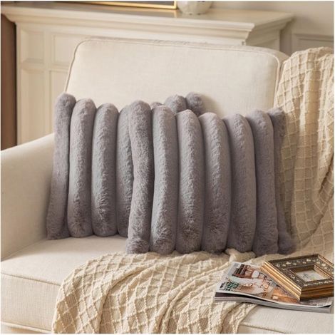 2 PCS Faux Fur Striped Cushion Covers, Modern Decorative and Comfortable Pillowcase, 50x50 cm, Coreless, Gray