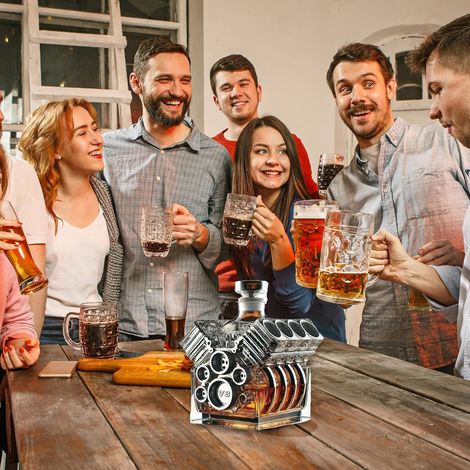 Carafe à whisky JeiibrZui en forme de moto - Bouteille unique pour homme - Design artisanal - Cadeau idéal pour la fête des pères et les anniversaires - Décoration pour bar et bureau (1/5)