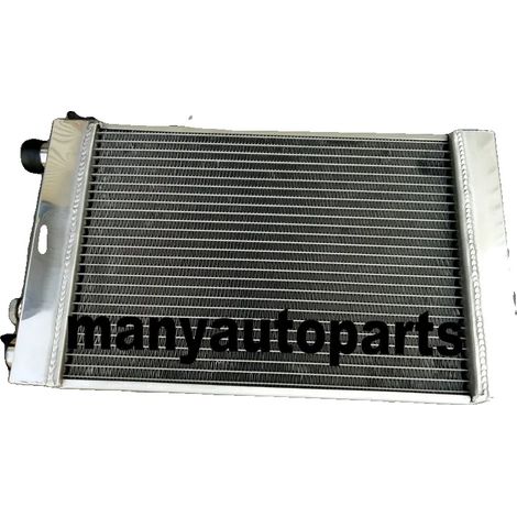 Radiador de aluminio, eficiencia de refrigeración superior, construcción robusta, ajuste perfecto. (1/5)