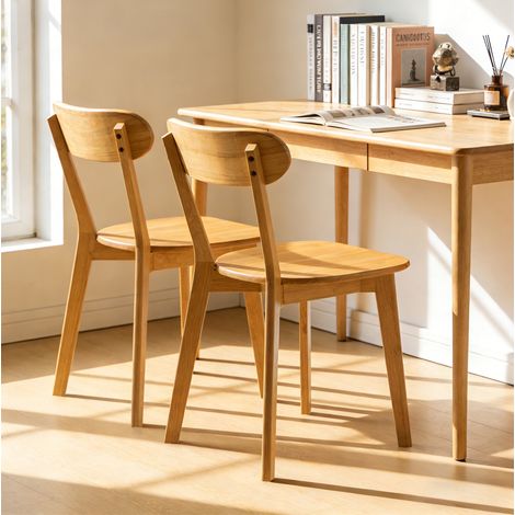 Lot de 2 chaises de salle à manger en bois massif couleur bois (1/5)