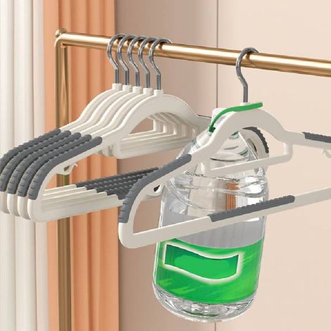 20 Farben: siehe Foto. Material: TPE + Beflockung + Eisen. Rutschfester Aufhänger für den Heimgebrauch.