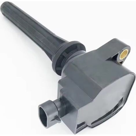 Autoteile: Zündspule 3705100XEB05. Verschiedene Modelle auf Lager. (1/4)