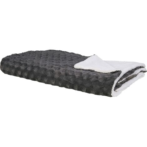 Couvre-Lit Gris Chaud 200 x 220 cm pour l'Hiver et Tout Doux Parfait pour Décorer un Lit de Grande Taille Beliani