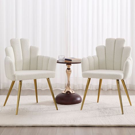Wahson Lot de 2 chaises de salle à manger en fausse fourrure – Dossier ergonomique – Pieds en métal doré – Confort optimal – Blanc (1/5)