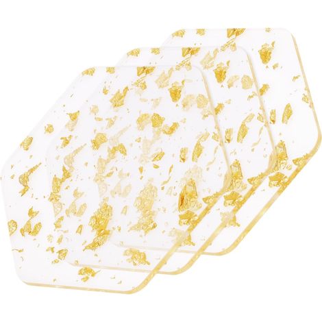 Ensemble de trois sous-verres hexagonaux modernes en acrylique transparent avec détails dorés, pour le café, décoration. (1/5)