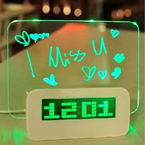 Réveil numérique LED USB avec tableau lumineux vert - Écran fluorescent et fonction mémo (1/2)