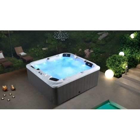 Spa rigide d'extérieur TOPAZE KARAG 33 jets 5 places 220x210x83 cm (1/5)