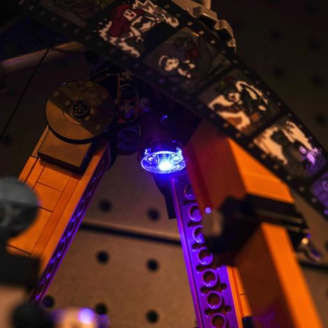 Kit d'éclairage LED pour Casque Lego 75343 Dark Trooper à Collectionner (Pas de modèle Lego) Kit d'éclairage DIY pour Star Wars 75343 - Version avec contrôle de la lumière (1/2)