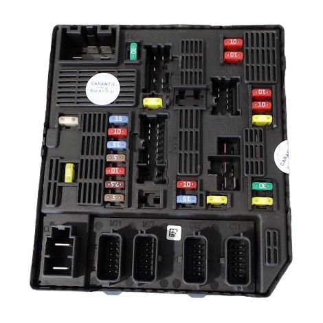 [PRODUIT D'OCCASION] Boite A Fusibles RENAULT Megane ♻️ Ref Oe. 284b69009r - Garantie à vie (1/5)