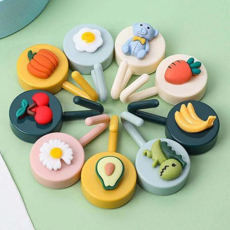 Juego de 40 ganchos autoadhesivos con forma de animales, flores y frutas para colgar en la pared, ideales para albornoces, abrigos, toallas, sombreros, bolsos, etc. (1/5)