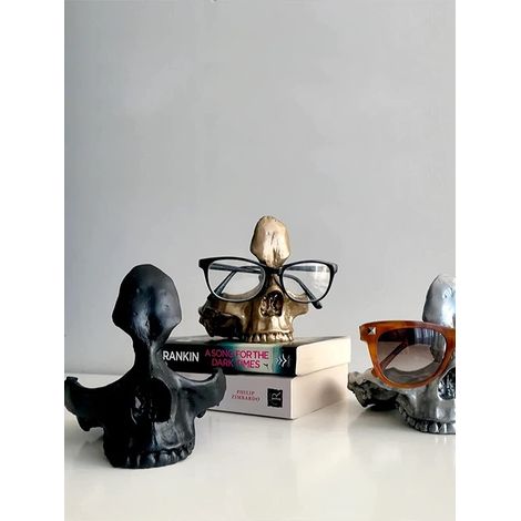Porte-lunettes crâne gothique, sculpture résine noire, support décoratif pour lunettes, objet d'art sombre. (1/4)