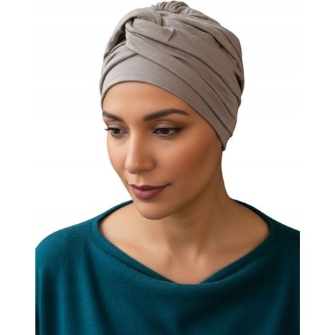 Elegante turbante femenino ULA 141 con forro de bambú, también apto para después de la quimioterapia. (1/5)