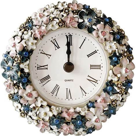 Orologio da tavolo analogico vintage in miniatura, silenzioso, con cassa in metallo dipinta a mano e silenzioso meccanismo a batteria. Ideale per una mensola o la camera da letto. (1/5)