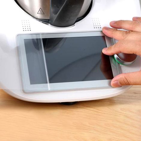 Displayschutzfolie für die Thermomix TM6 Küchenmaschine: Schützt den Bildschirm vor Stößen und Kratzern. (1/5)