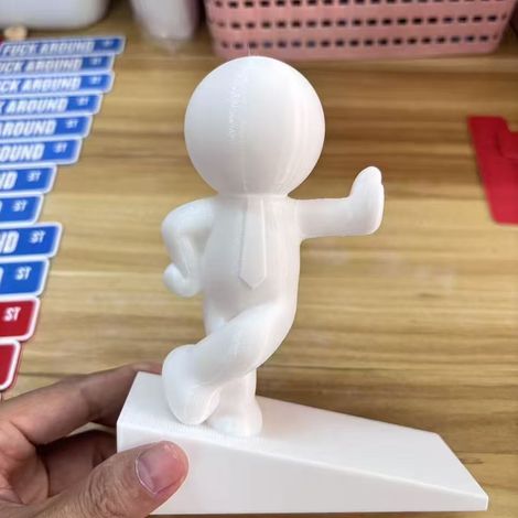 Bloque-porte Kung Fu mignon : Cale de porte en plastique haute résistance avec un motif adorable de personnage Kung Fu, protège-sol Blanc (1/5)