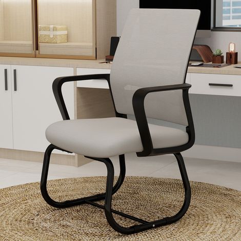 Chaise de bureau au design moderne, dossier en maille, piètement luge en métal, gris et noir (1/5)