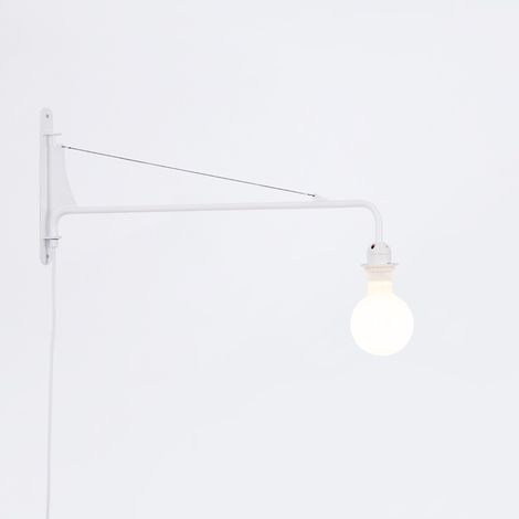Barcelona Led – Applique murale orientable blanche – Support en acier – Douille E27 – Câble de 1520mm – IP20 pour intérieur – Design minimaliste