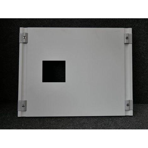 Plastron isolant gris H400mm 1-4 tour pour montage de 1 à 2 DPX250 ou DPX630 danc coffret XL3 400 Legrand
