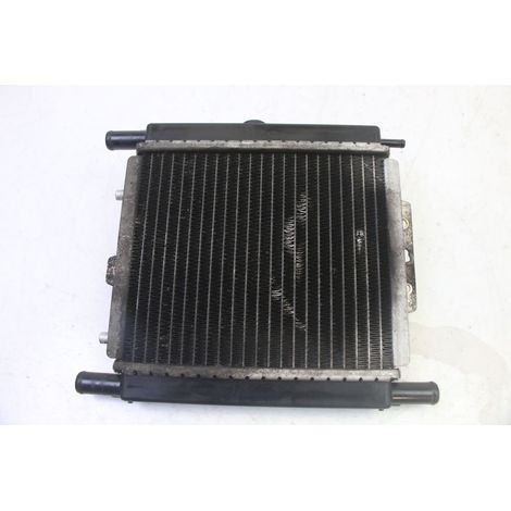 [PRODUIT D'OCCASION] RADIATEUR PEUGEOT SATELIS 125 2013 - 2018 (1/5)