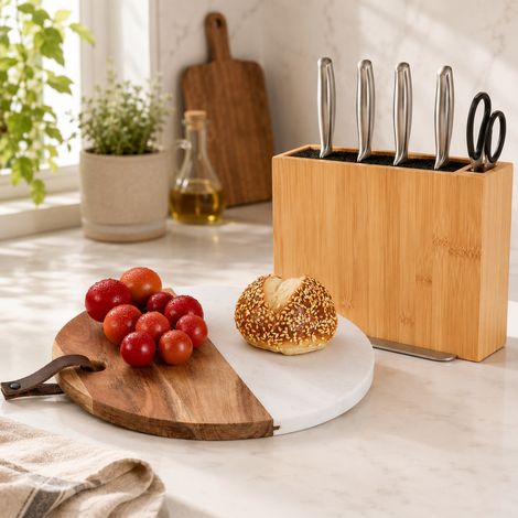 Set di ceppo portacoltelli e tagliere in bambù (2 pezzi) – Ceppo portacoltelli con inserto a spazzola e tagliere in marmo di acacia (1/5)