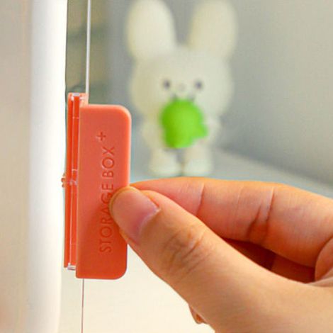 Dimoo Mini-Transparent-Displaybox Weißes Haus WG-126, Pop Mart Blindfigurenaufbewahrung Serie Zhaizhai, Miniatur-Szenendekoration für Sammler. (1/4)