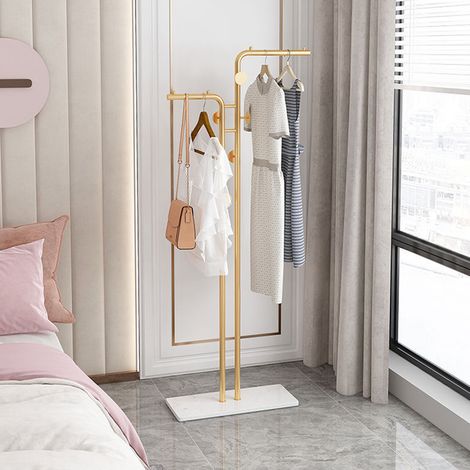 Metallo Stand Appendiabiti, Attaccapanni da Terra con 5 Ganci, Base in Piastra Quadrata, Salvaspazio Appendiabiti ingresso moderno, Adatto per Soggiorno, Camera da letto, Ufficio - Oro