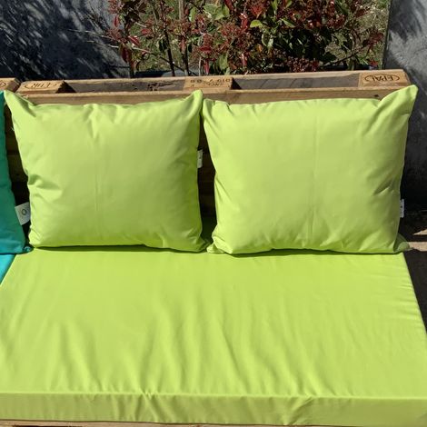 Ensemble de 2 coussins extérieurs pour salon palette Vert clair 50x60 cm (1/2)