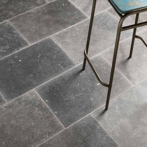 Carrelage effet pierre naturelle 60x40x2 cm – Couleur gris – Surface 0,24 m² par dalle – Pour revêtement intérieur et extérieur (1/5)