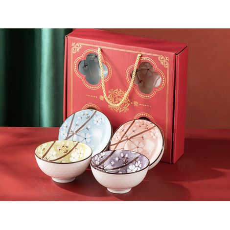 Ensemble de 4 saladiers/bols à apéritif en porcelaine