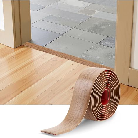 Barre de Seuil Adhesive, 200 x 4 cm Plinthe Souple Autoadhésive Imperméable, Seuil de Porte Découpable, Plinthe PVC, Parquet Adhesif Sol pour Seuil de Porte Rattrapage Niveau Décoration(Chêne Jaune) (1/5)