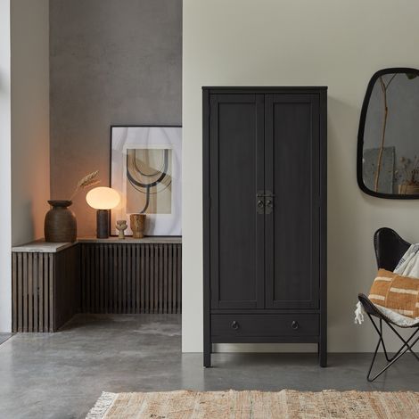 Armoire en pin massif 180 Thaki black (1/5)
