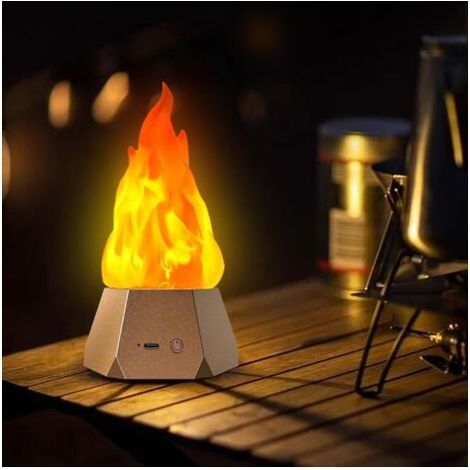 Fausse lampe à feu, bougies sans flamme rechargeables par USB avec flamme vacillante, lumière LED à 3 modes pour camping, vacances, Halloween, Noël, Thanksgiving, décorations de table et de (1/5)