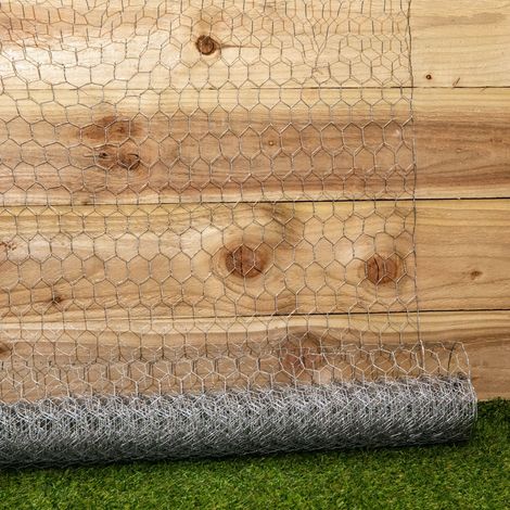 5m x 0.9m x 25mm Galvanised Chicken Wire Garden Netting / Fencing (1/5)