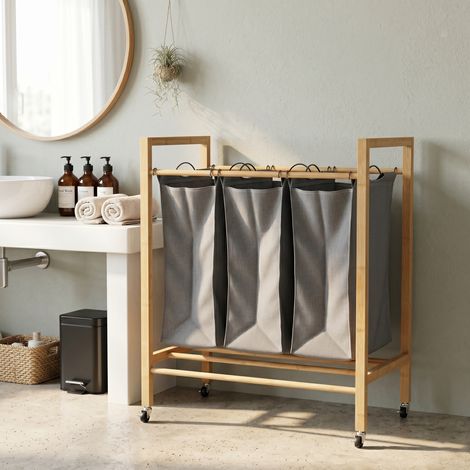 URBAN MEUBLE Panier à Linge en Bambou à Roulettes, Tri Sélectif 3 Compartiments avec Sacs Amovibles (3 x 30L)