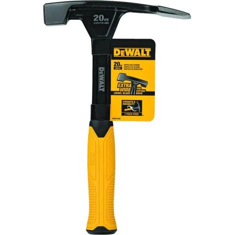 DeWalt - Martillo de mampostería (567 g), diseño de hoja cincelada extra ancha y mango ergonómico.