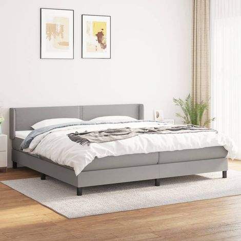 Lit à sommier tapissier avec matelas - Cadre De Lit Moderne: King Size - Lit Double - Gris clair 200x200cm Tissu Chic-503359 (1/5)