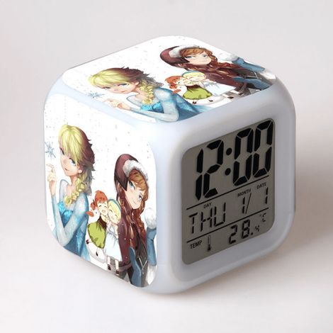 Horloge Numérique LED - Fonction Réveil - Lumière de Nuit avec Changement de Couleur - Affichage Heure Température et Date - Alimentation par Piles AAA - Pour Enfant Adulte (1/5)