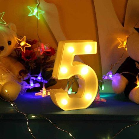 Numero 5 luminoso bianco a LED decoro per eventi feste luce calda 3000k 16x3cm alimentato da 2 batterie (1/5)