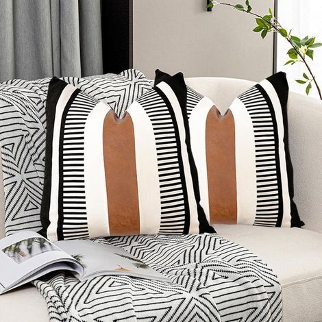Housse de coussin décorative en similicuir et coton, style bohème, 61 x 61 cm housse de coussin décorative à rayures en toile de style rustique, convient aux canapés, fauteuils inclinables et chaises (1/5)