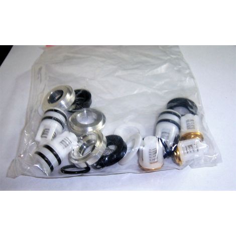 KIT TENUTE ACQUA VALVOLE DISTANZIALI POMPA IDROPULITRICE ANNOVI REVERBERI 4102110