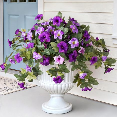 Décoration florale de pétunia violet à double pétale, fleur artificielle résistante aux UV (lot de 2) (1/5)