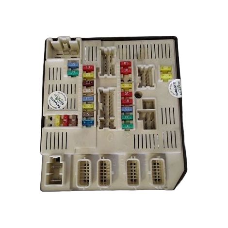[PRODUIT D'OCCASION] Boite A Fusibles RENAULT Megane ♻️ Ref Oe. 284b69854r - Garantie à vie (1/5)