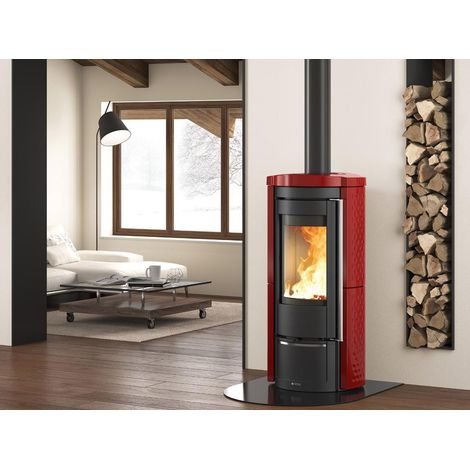 Poêle à bois en céramique raccordable - LA NORDICA Liu.16 Maiolica 7.5 kW Bordeaux (1/2)