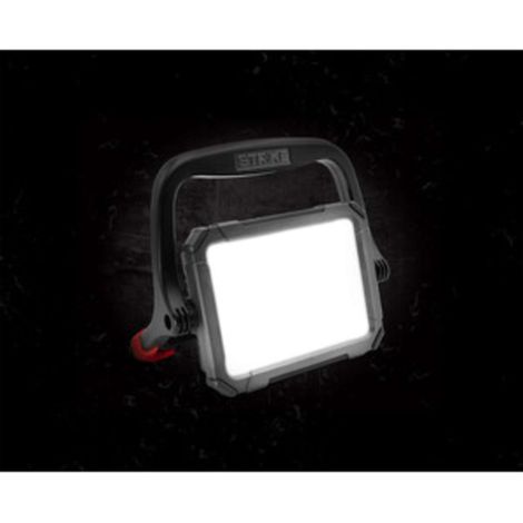 PROIETTORE LED STRIKE ADVANCED BATT RIC 70W 5700K - 1 pezzo