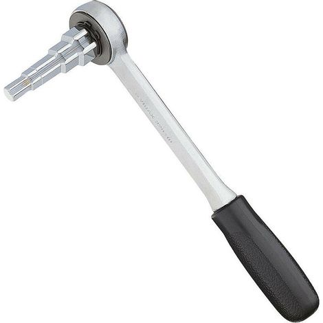 - Carraca hembra de 1/2" para llave de montaje escalonada