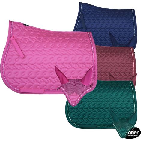 PONY, FUCSIA: Sottosella inglese con cuffia modello Perla in morbido satin e cordone di perle bianche